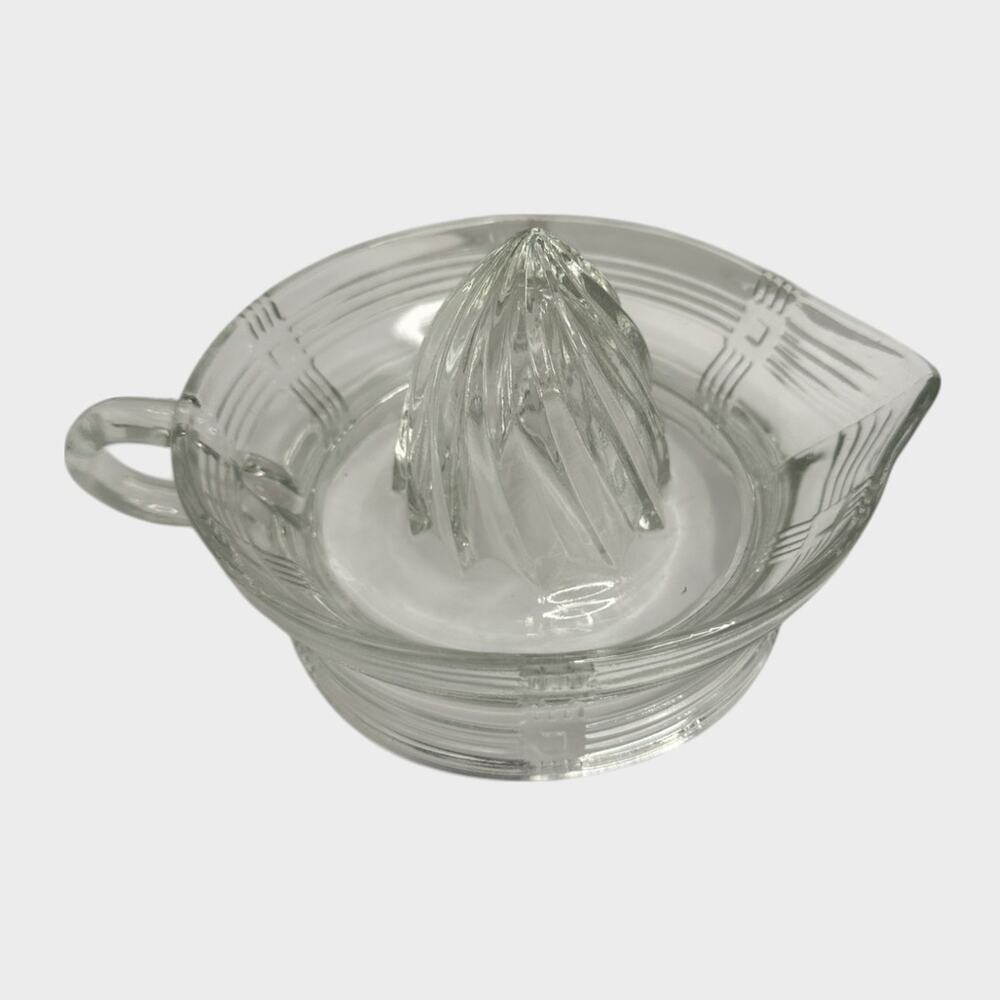 VTG Hazel Atlas Criss Cross Pattern Clear Glass Citrus Reamer 6” Juicer